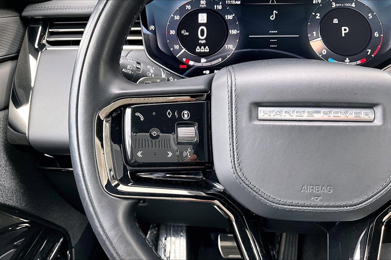 Used 2024 Land Rover Range Rover Sport Dynamic SE image 18