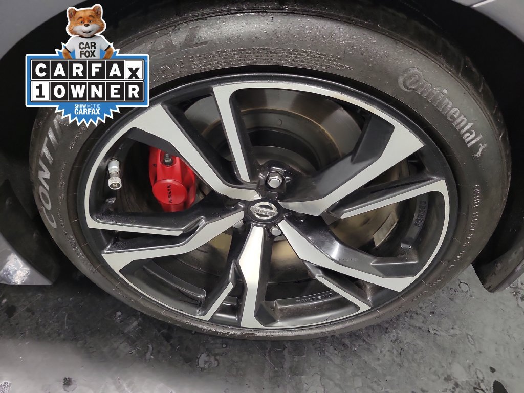 Used 2020 Nissan 370Z Touring Sport RWD image 12