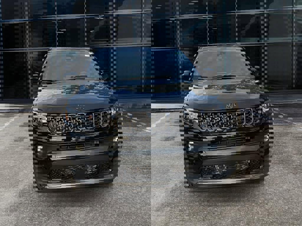 New 2026 Jeep Compass Latitude image 2