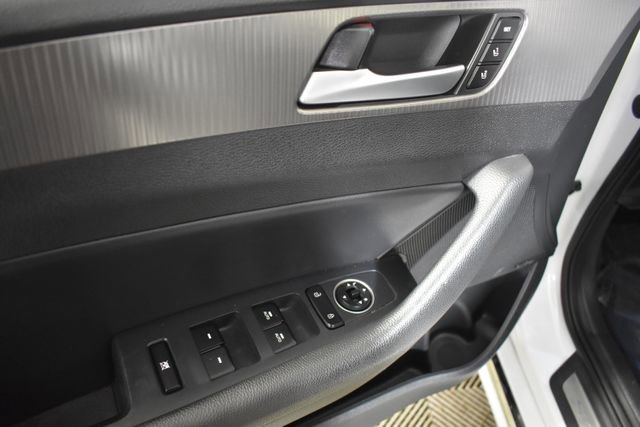 Used 2019 Hyundai Sonata Limited image 8