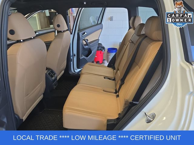 Used 2024 Volkswagen Tiguan SE w/ Panoramic Sunroof Package AWD/4WD image 16