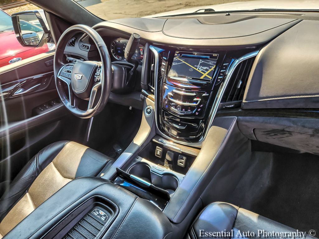 Certified 2019 Cadillac Escalade Platinum AWD/4WD image 23