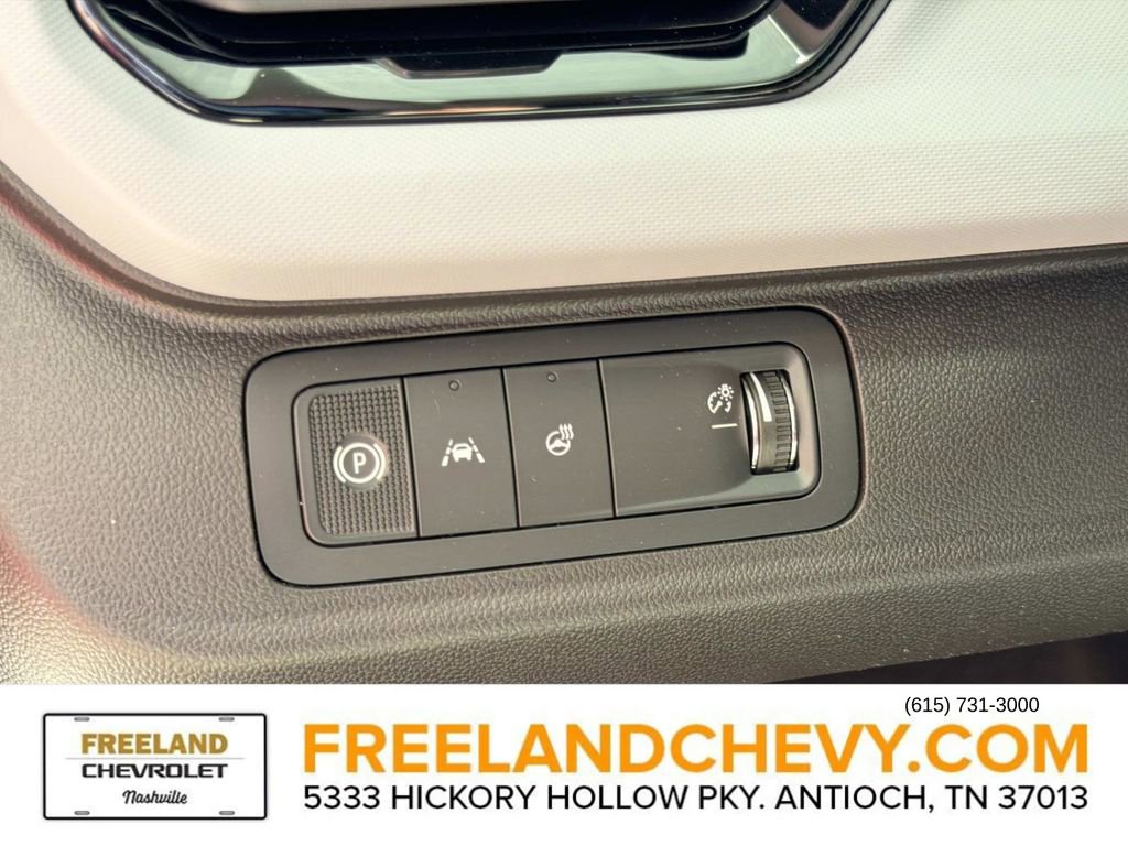 New 2027 Chevrolet Bolt LT w/ Comfort Package image 19