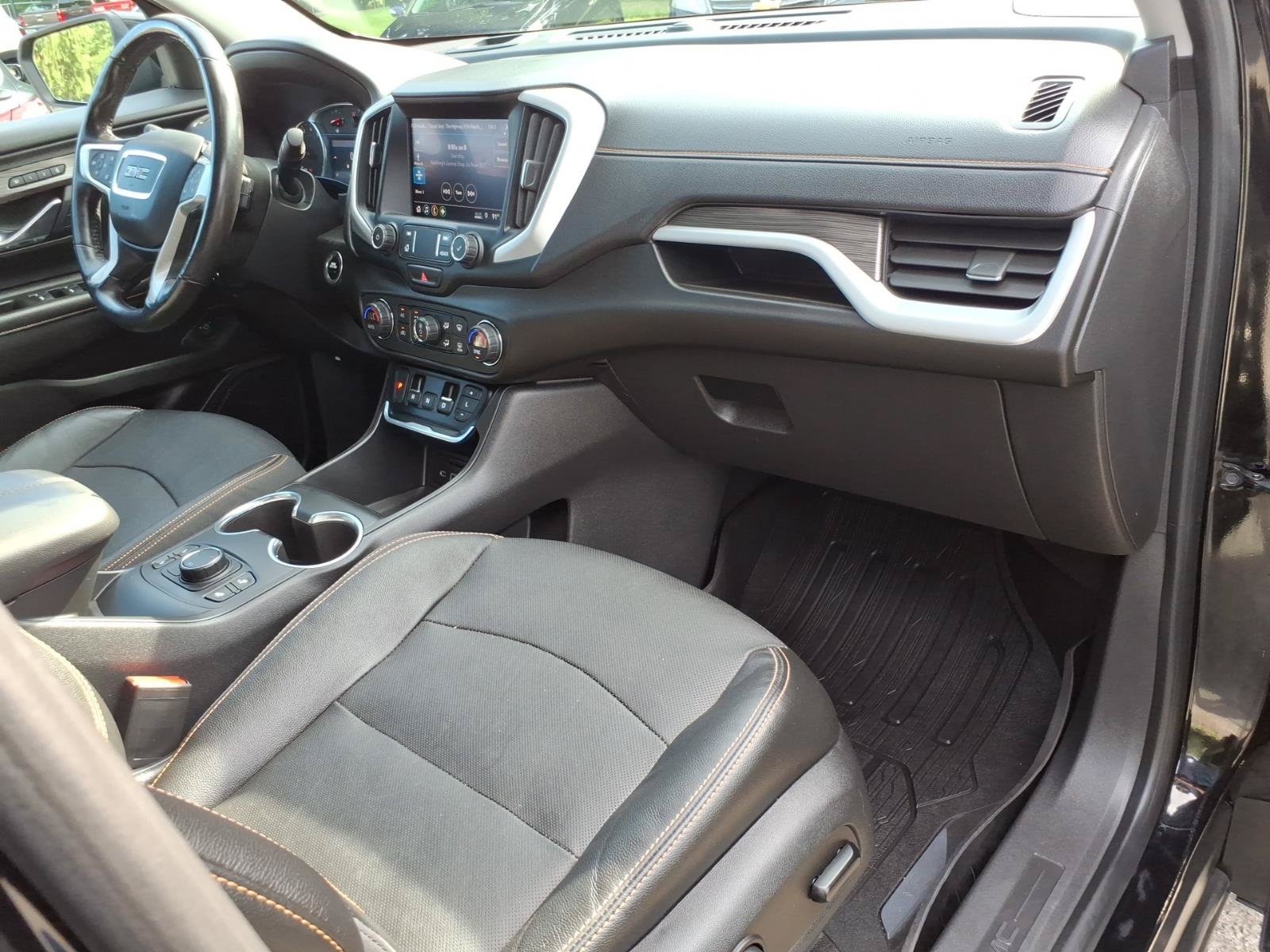 Certified 2020 GMC Terrain SLT w/ Preferred Package AWD/4WD image 9
