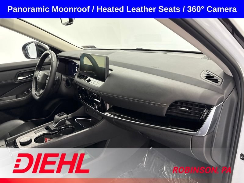 Used 2025 Nissan Rogue SL w/ SL Premium Package AWD/4WD image 16