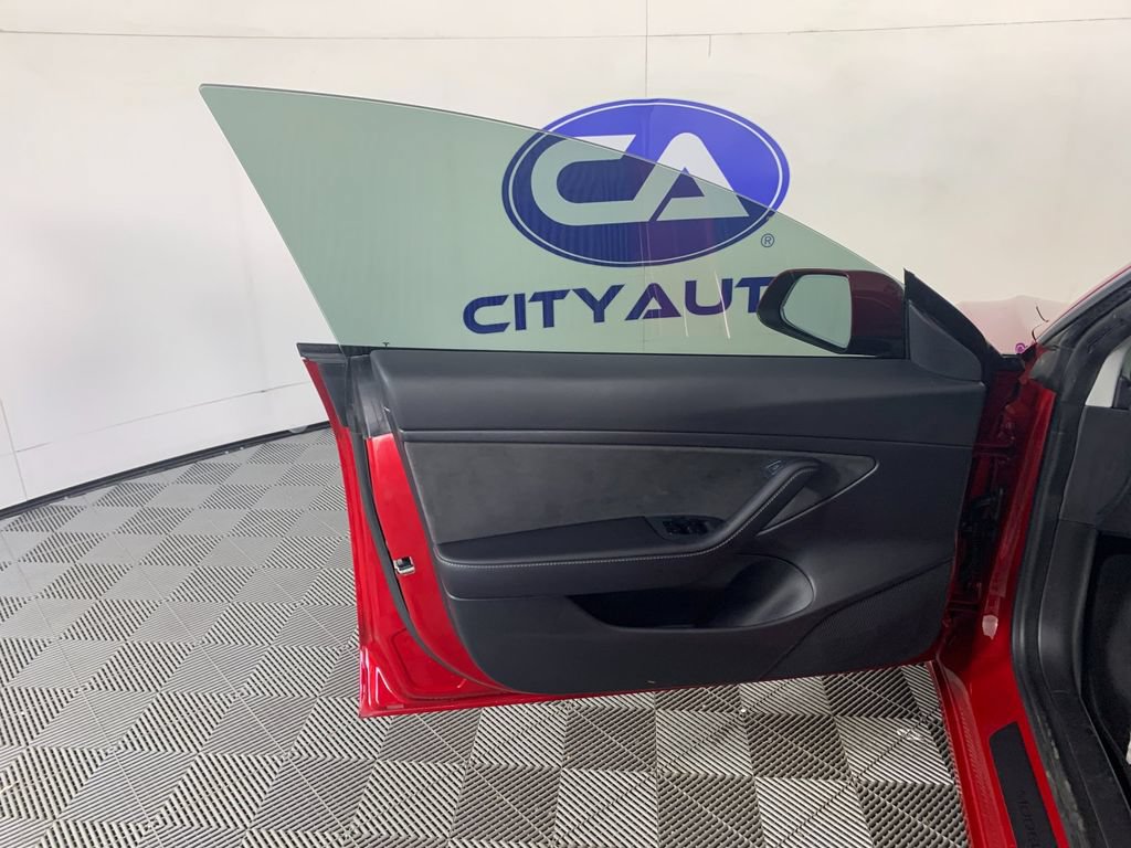 Used 2021 Tesla Model 3 Standard Range RWD image 13