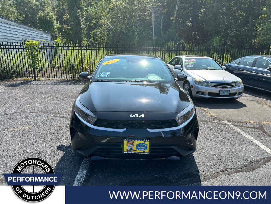 Used 2024 Kia Forte LXS image 6