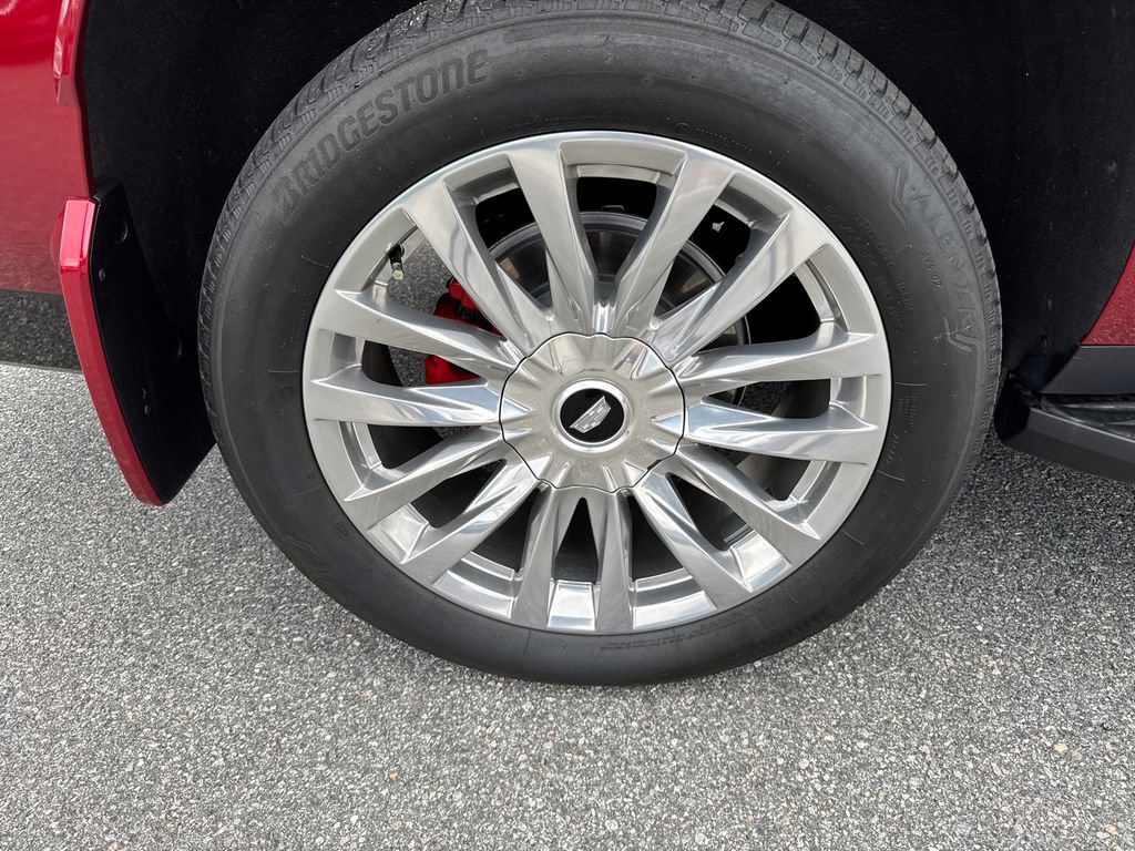 Used 2024 Cadillac Escalade ESV Premium Luxury image 17