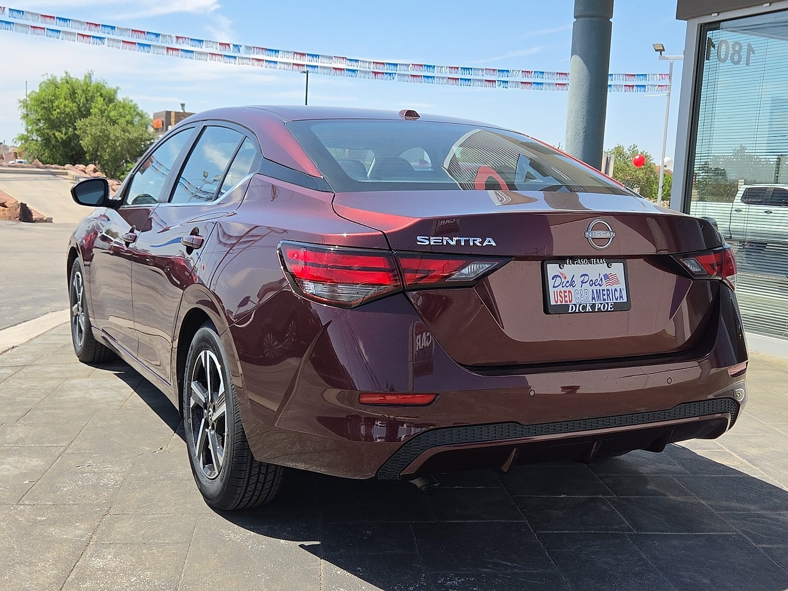 Used 2025 Nissan Sentra SV FWD image 4