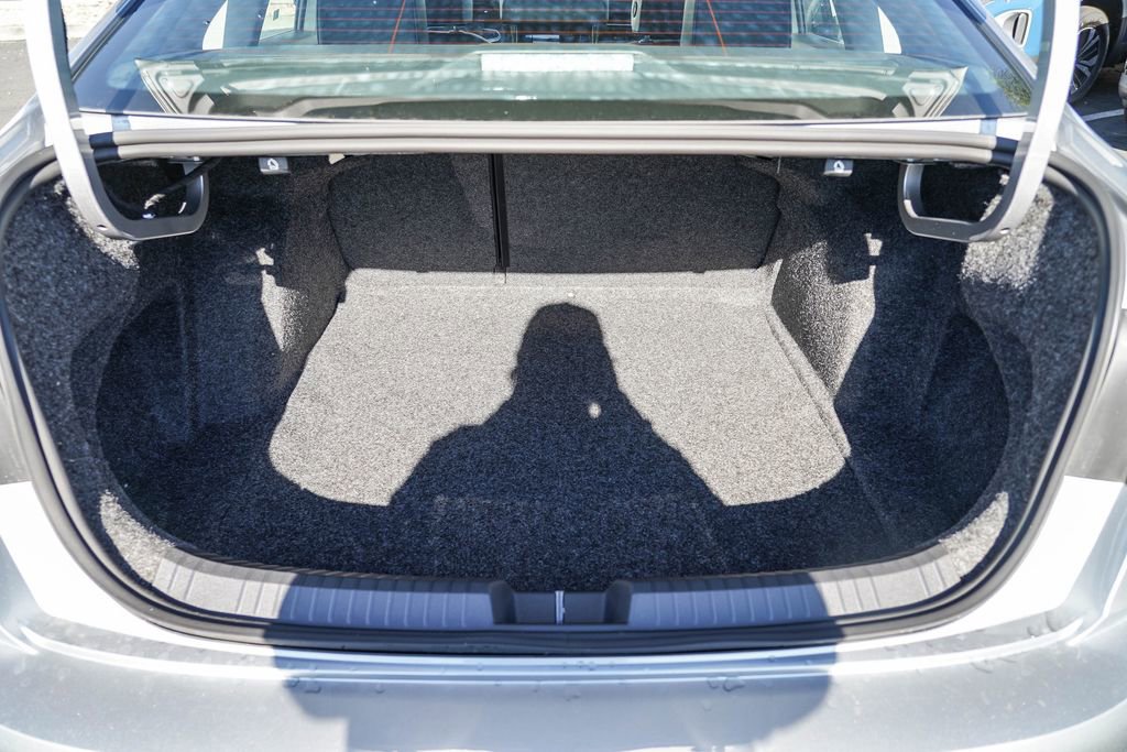 New 2026 Volkswagen Jetta SE image 13