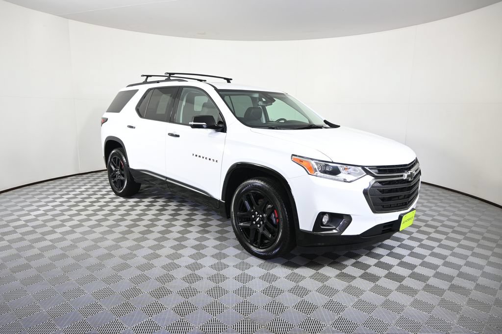 Used 2019 Chevrolet Traverse Premier w/ Redline Edition AWD/4WD image 9