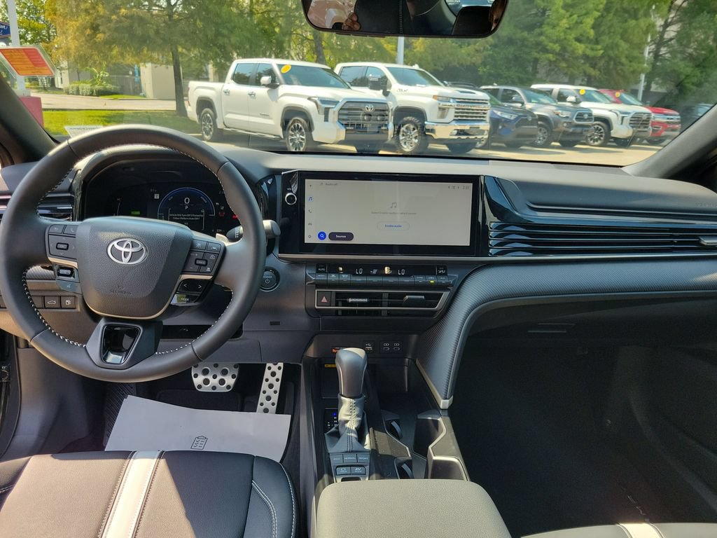 Used 2026 Toyota Camry SE w/ Multimedia Upgrade Package FWD image 25