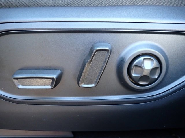 New 2025 Jeep Grand Cherokee L Altitude image 17