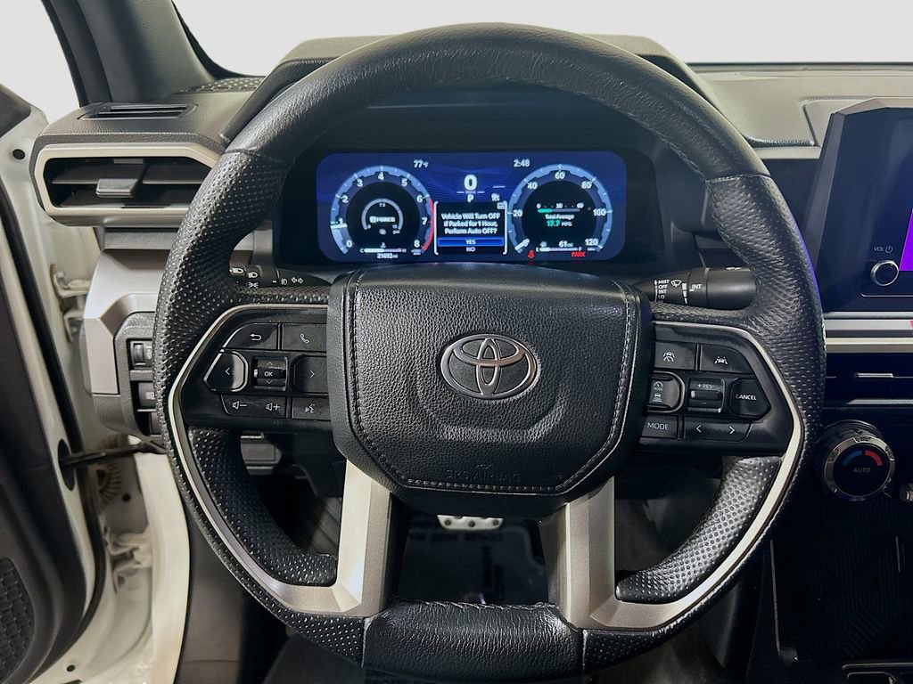 Used 2024 Toyota Tacoma TRD Sport AWD/4WD image 9