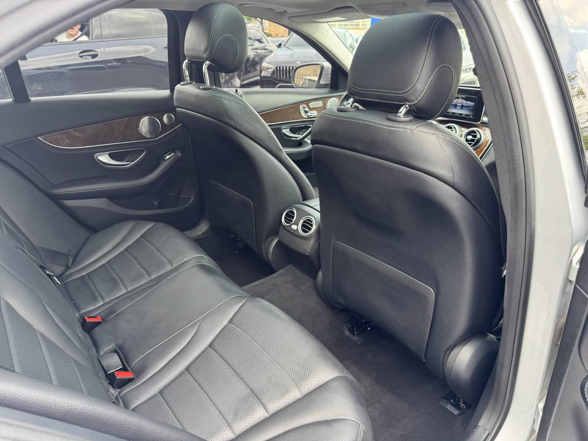 Used 2016 Mercedes-Benz C 300 4MATIC Sedan image 35