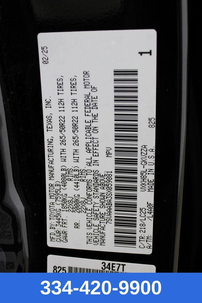 Used 2025 Toyota Sequoia Capstone image 34