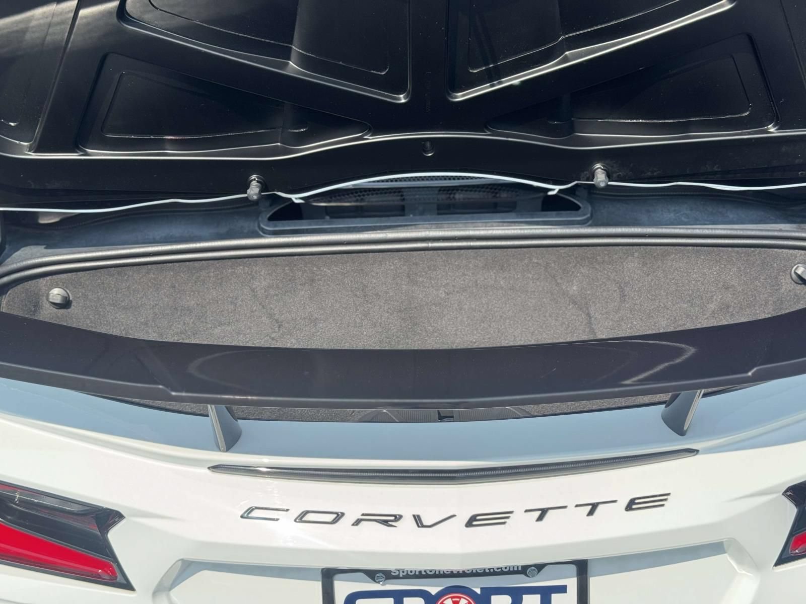 Used 2020 Chevrolet Corvette Stingray Premium Conv w/ 3LT Preferred Equipment Group RWD image 18