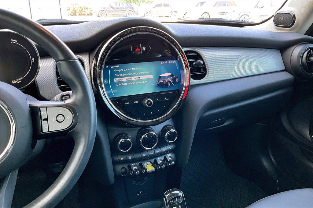 Used 2024 MINI Cooper SE FWD image 7