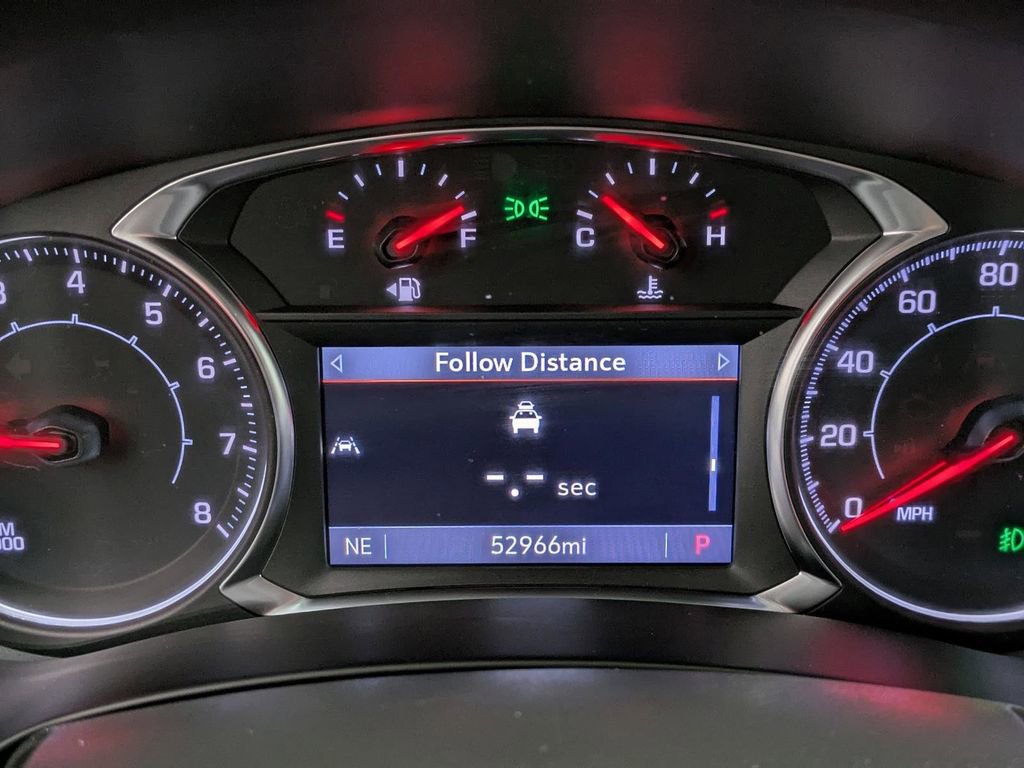 Used 2024 GMC Terrain SLT AWD/4WD image 28