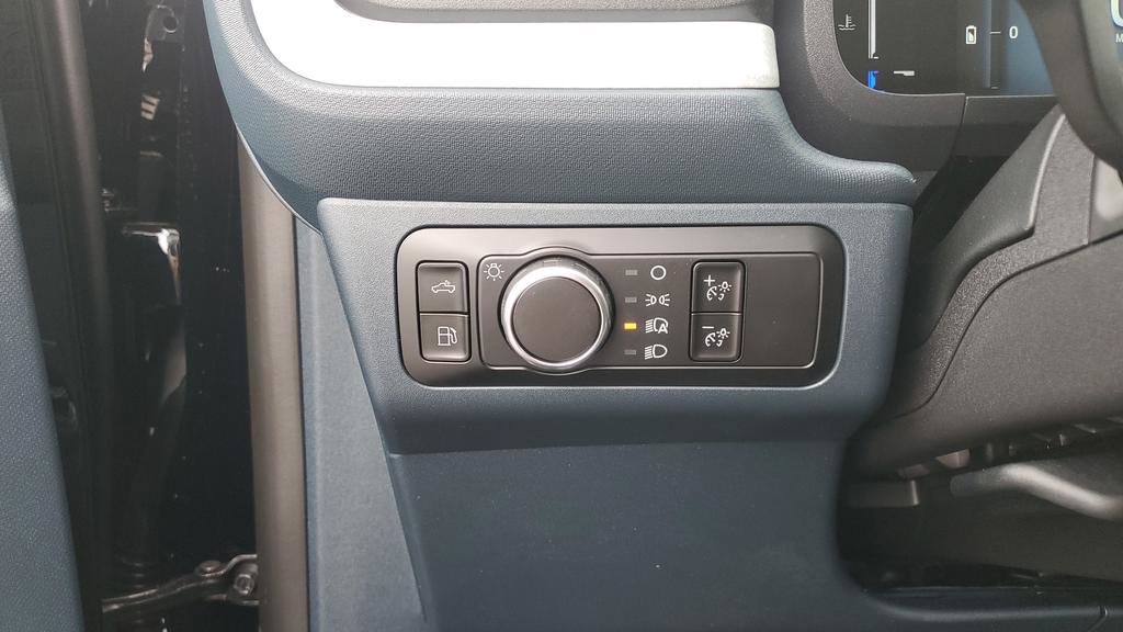 New 2025 Ford Maverick XLT w/ Equipment Group 301A image 25