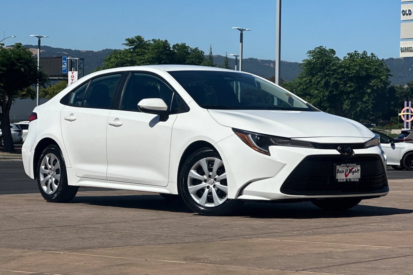 Certified 2023 Toyota Corolla LE FWD video 2
