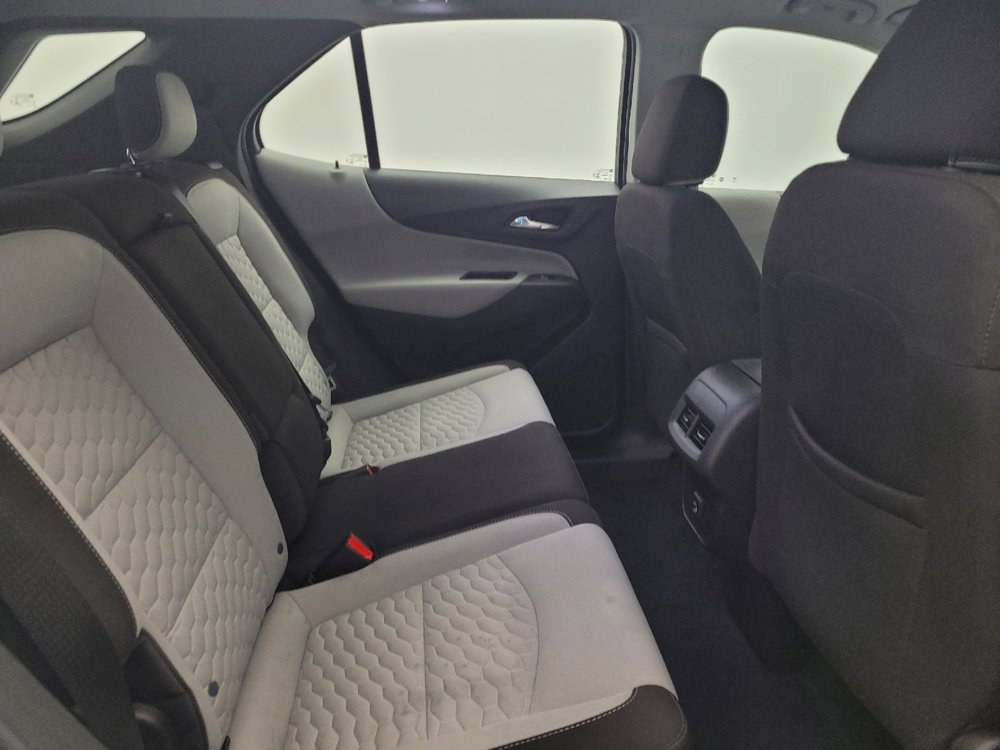 Used 2020 Chevrolet Equinox LS image 19
