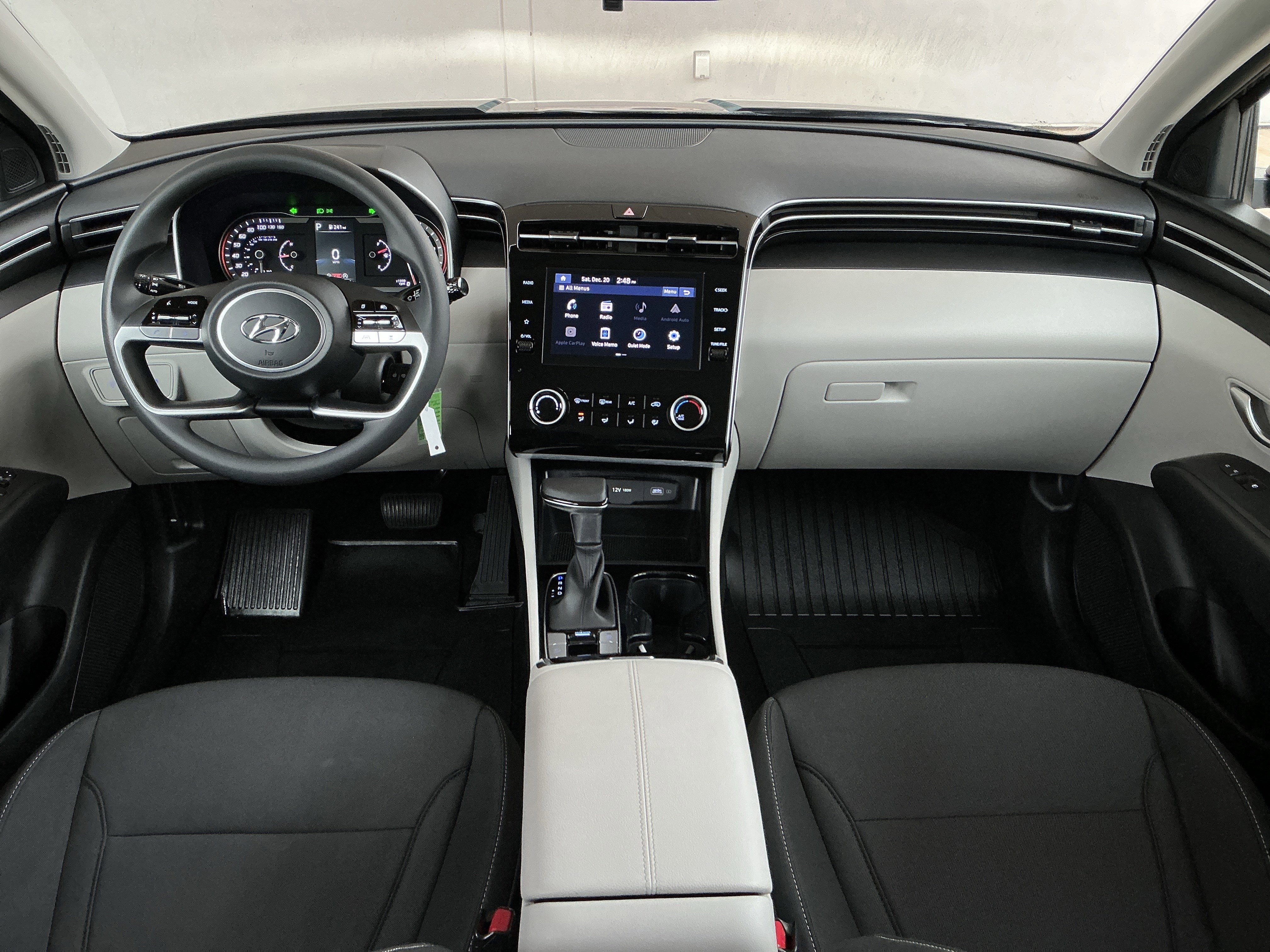 Used 2024 Hyundai Tucson SE image 4