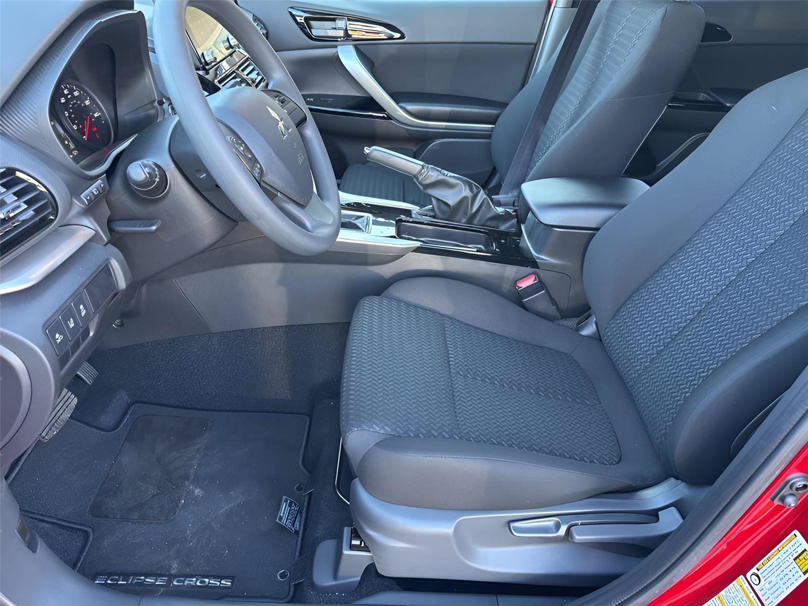 New 2026 Mitsubishi Eclipse Cross LE AWD/4WD image 26