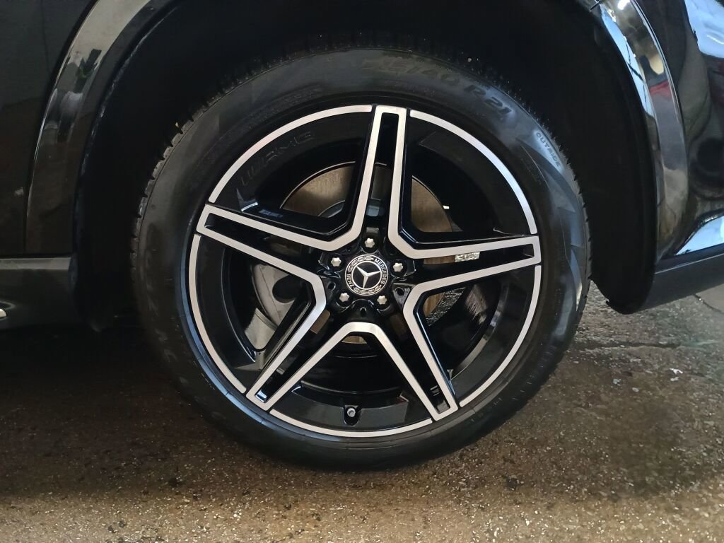 Used 2023 Mercedes-Benz GLS 450 4MATIC image 30