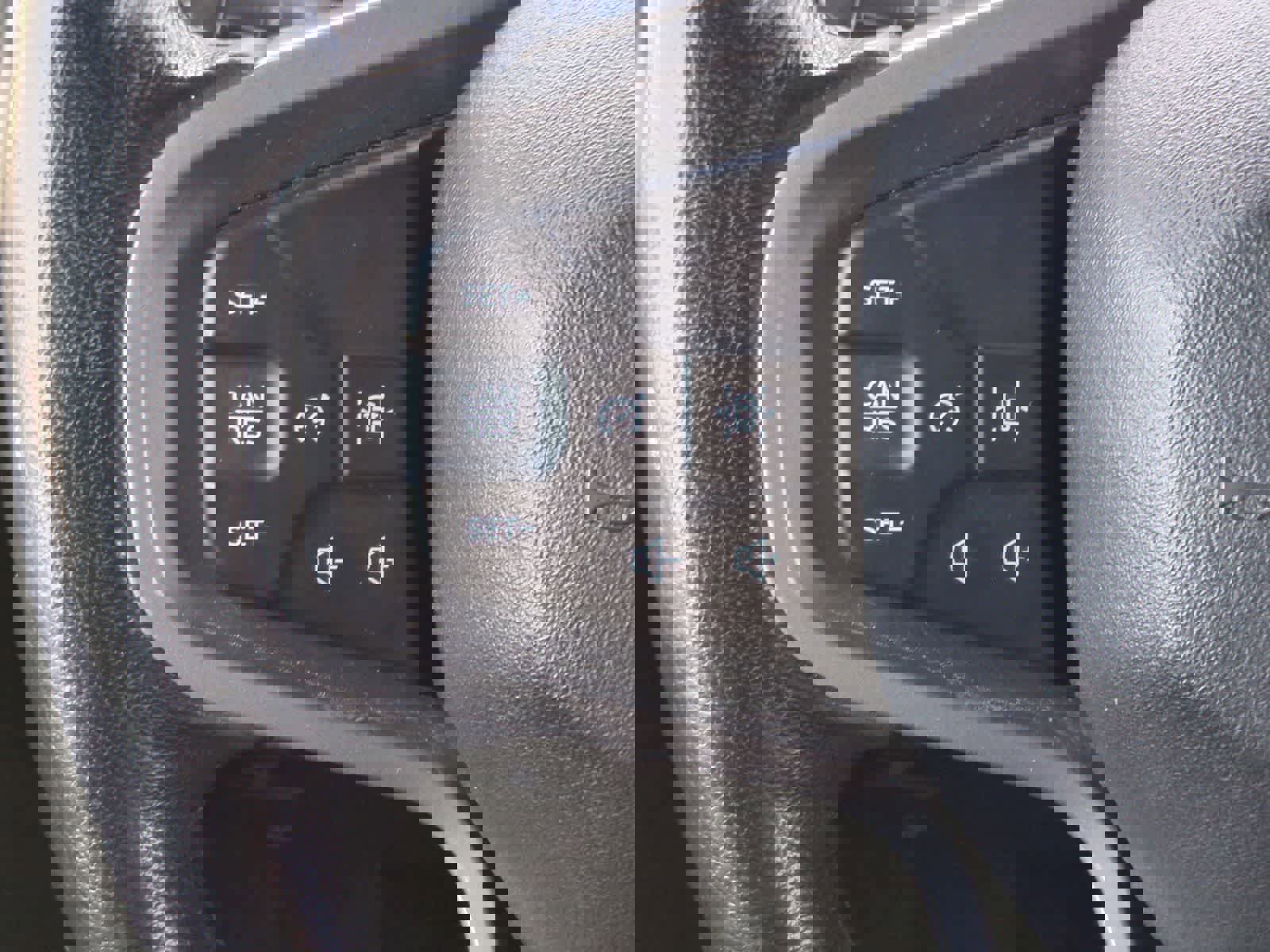 Used 2023 Ford Bronco Black Diamond image 23