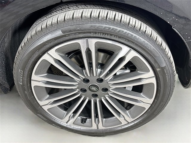 New 2025 Land Rover Range Rover Sport Dynamic SE image 33