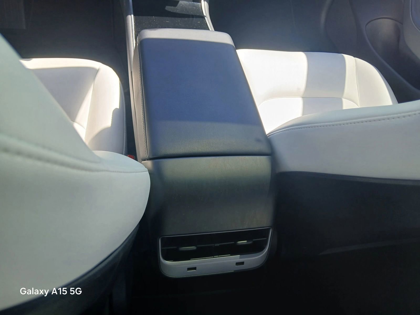 Used 2019 Tesla Model 3 Long Range AWD/4WD image 27