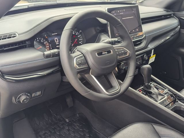 New 2025 Jeep Compass Limited w/ Sun & Sound Group image 10