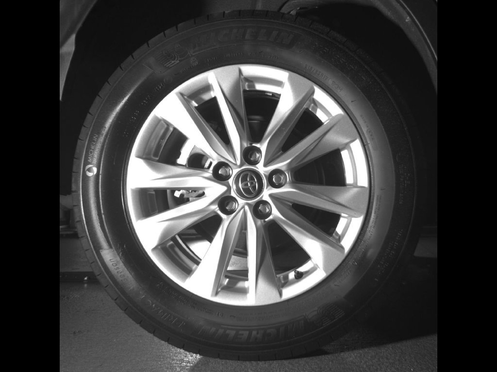 Certified 2025 Toyota Corolla Cross LE FWD image 24