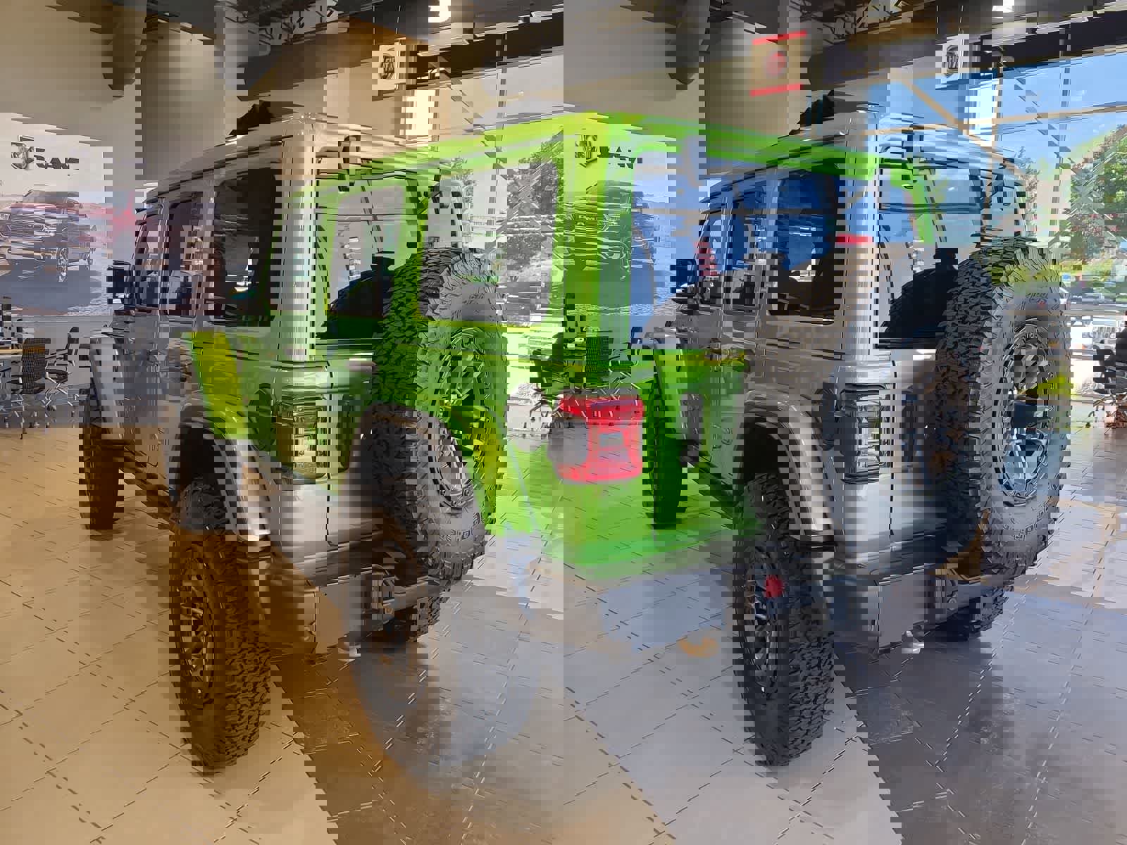 New 2025 Jeep Wrangler Unlimited Rubicon 392 image 12