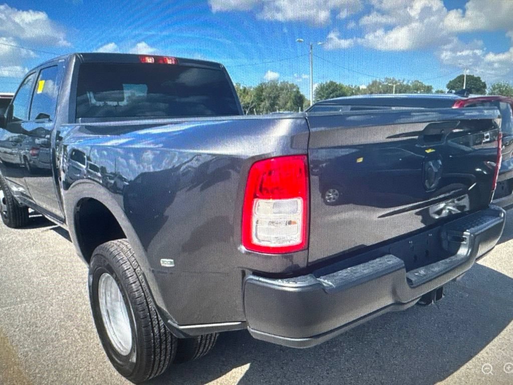 Used 2023 RAM 3500 Tradesman RWD image 2