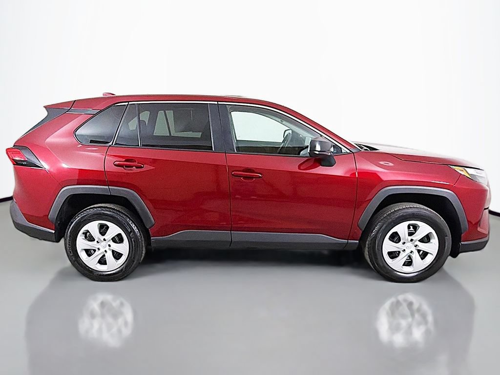 Used 2025 Toyota RAV4 LE AWD/4WD image 13