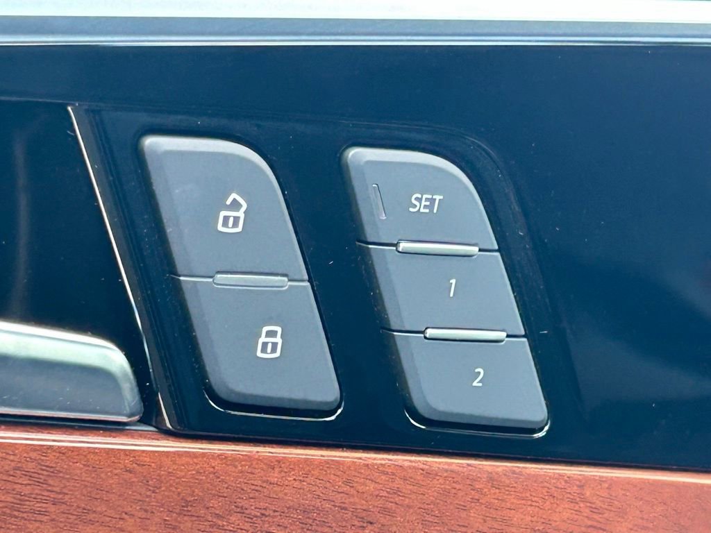 Used 2023 Audi A4 2.0T Premium w/ Convenience Package image 64