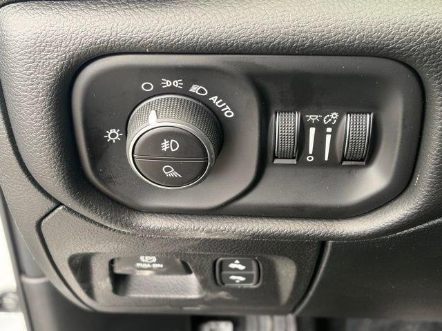 New 2026 RAM 1500 Laramie image 28