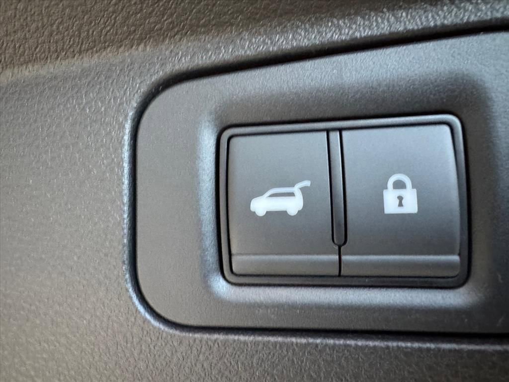 New 2026 Nissan Armada PRO-4X w/ Captain's Chari Seat Package image 11
