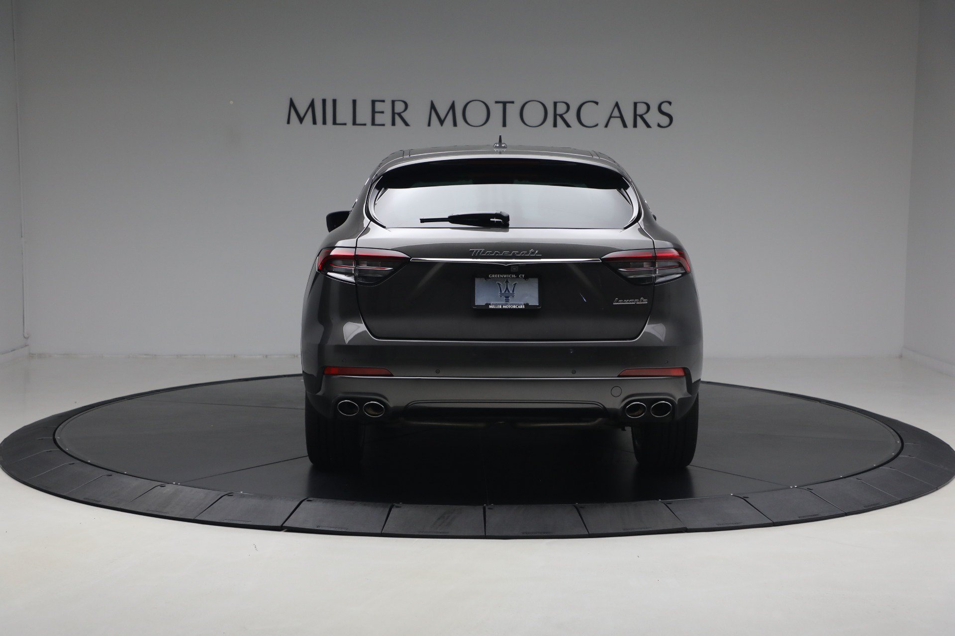 Certified 2022 Maserati Levante GT AWD/4WD image 5