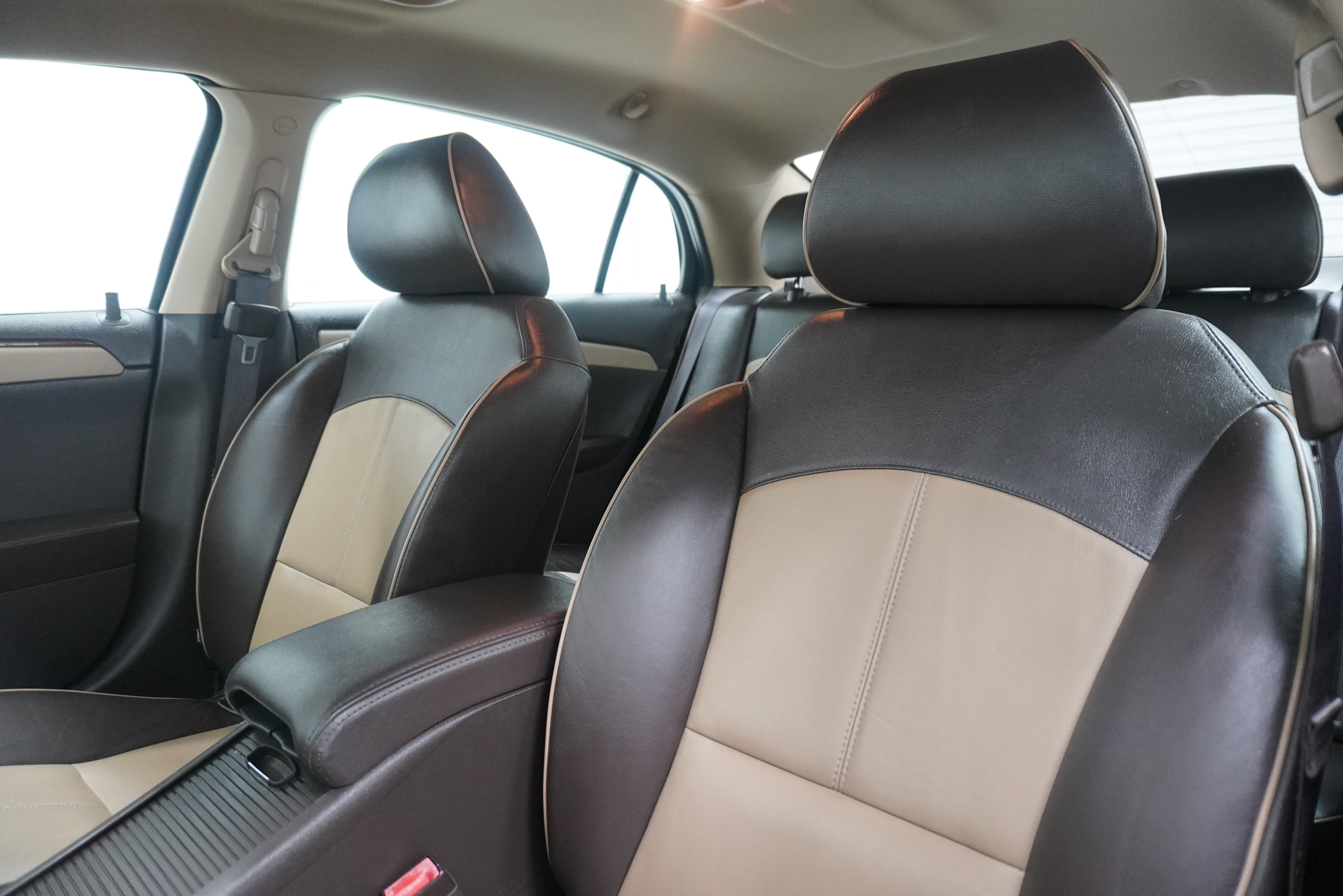 Used 2012 Chevrolet Malibu LTZ FWD image 10