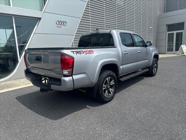 Used 2017 Toyota Tacoma TRD Sport w/ Tow Package (A/T) AWD/4WD image 3
