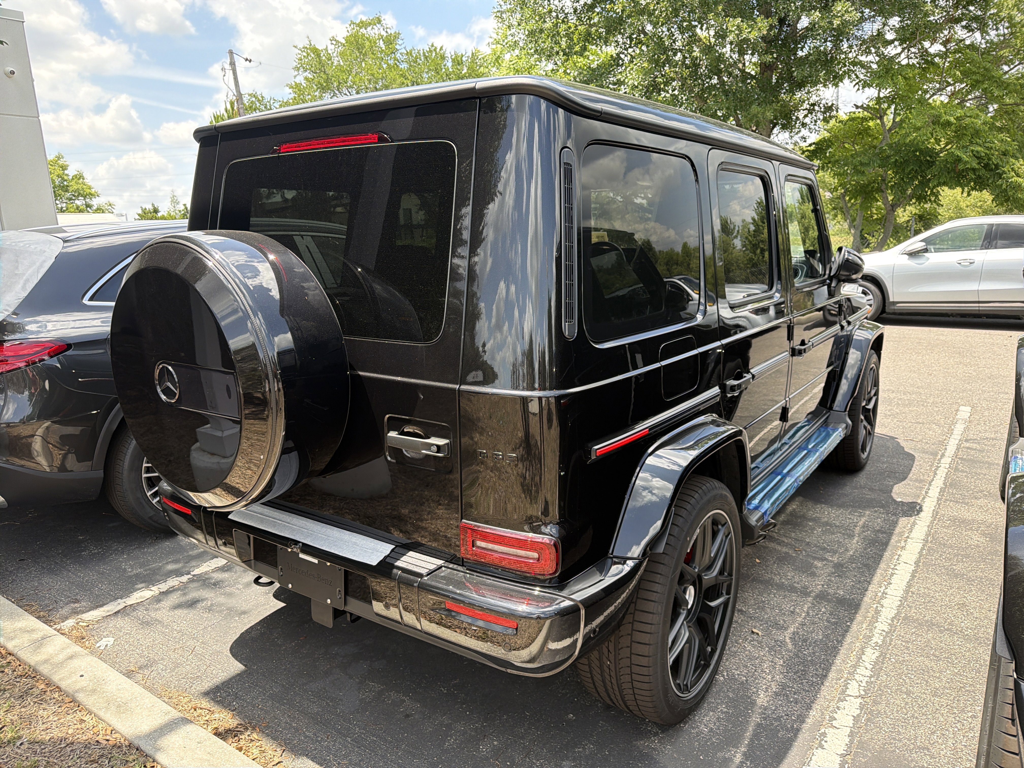 New 2026 Mercedes-Benz G 63 AMG 4MATIC image 2