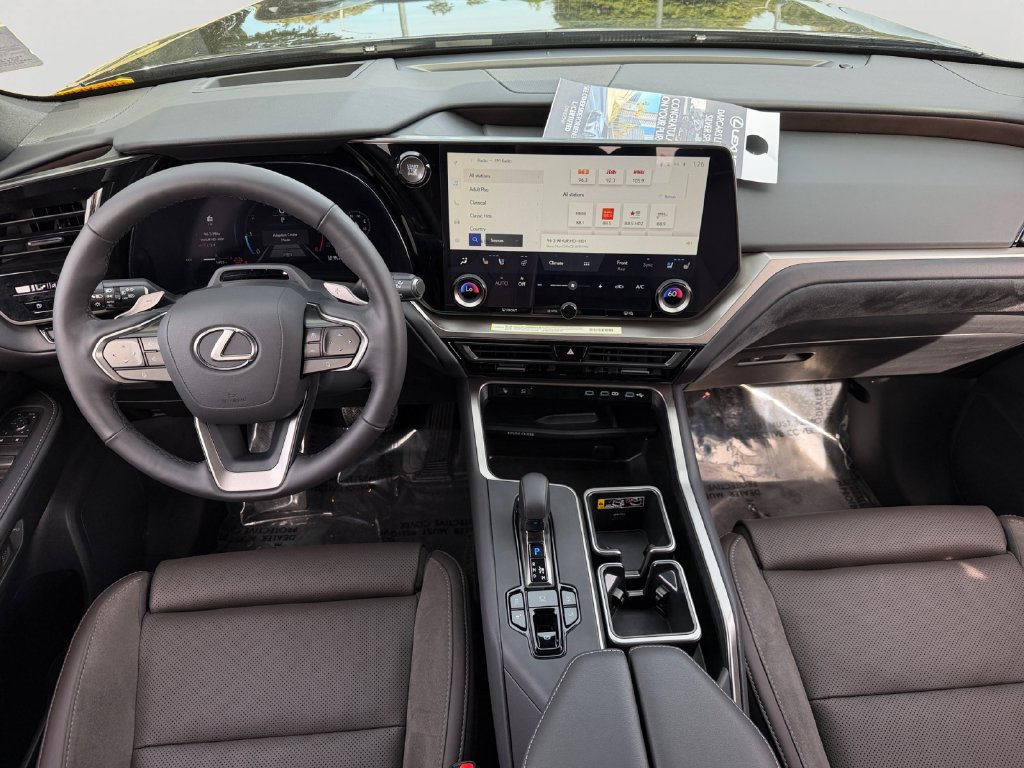 Certified 2026 Lexus TX 350 AWD w/ Technology Package image 14