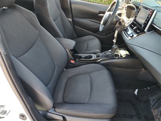 Used 2020 Toyota Corolla LE image 23