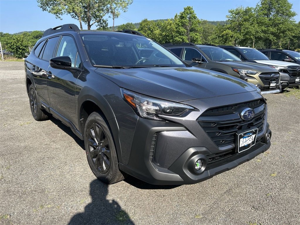 Certified 2025 Subaru Outback Onyx Edition image 1