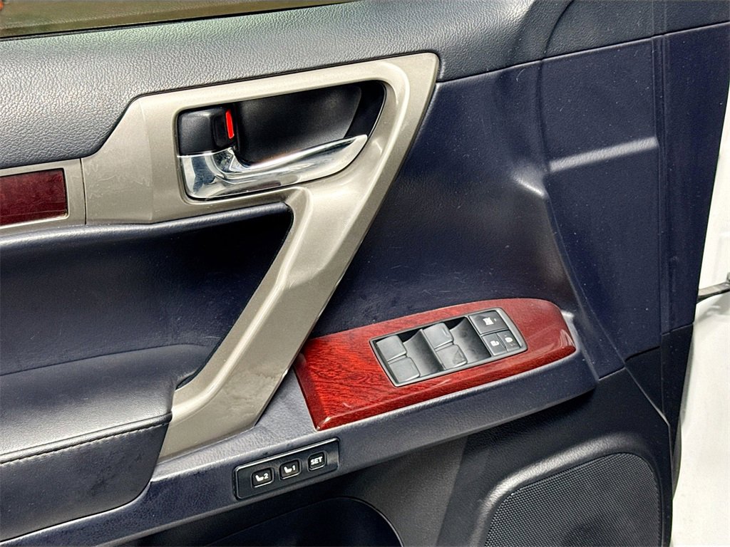 Used 2019 Lexus GX 460 image 27