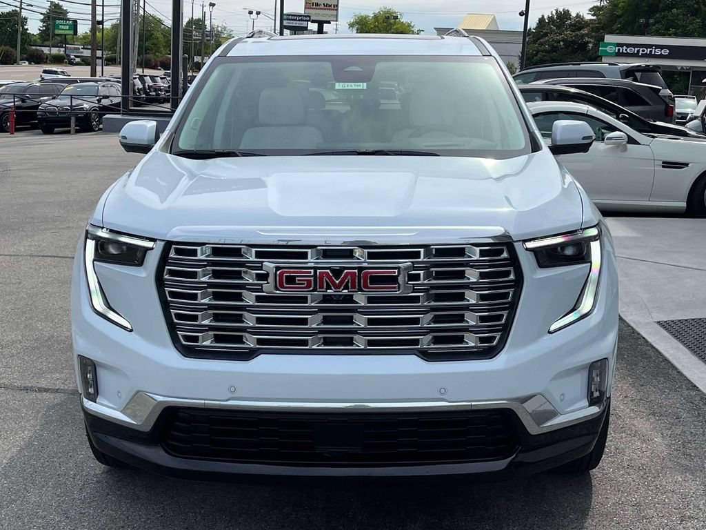 New 2026 GMC Acadia Denali w/ Super Cruise Package FWD image 8