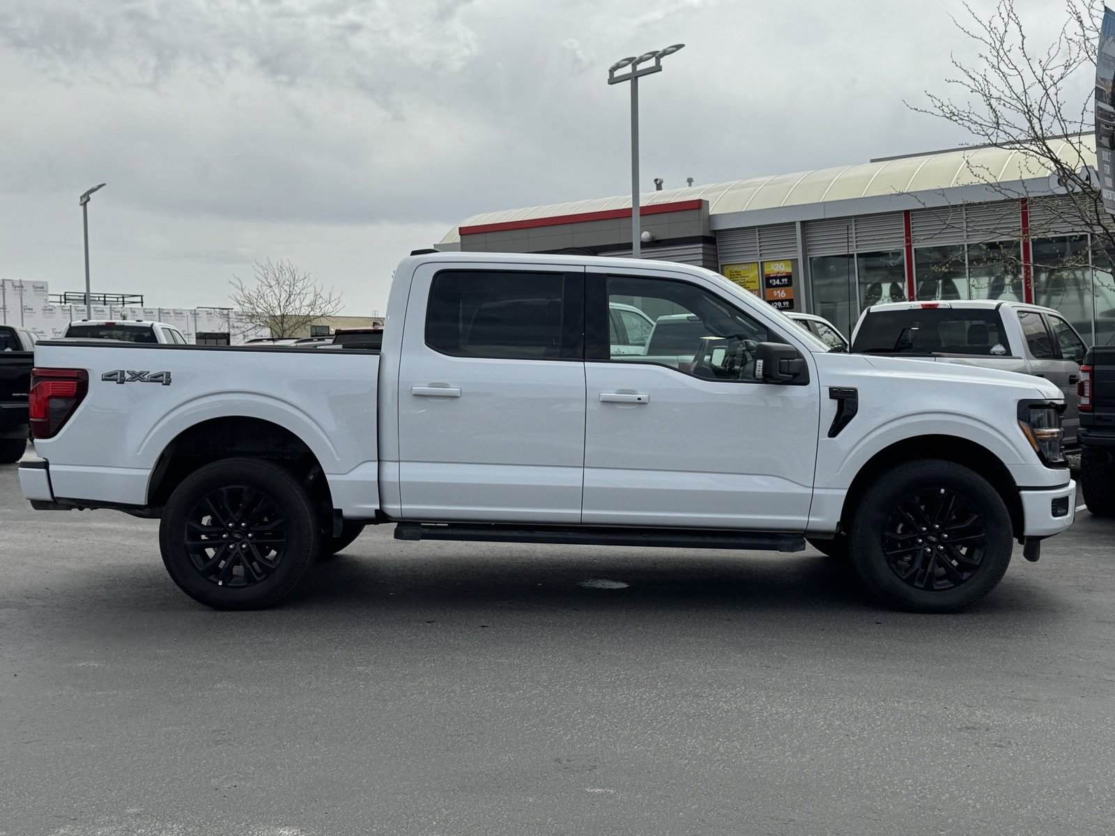 Used 2024 Ford F150 XLT image 4